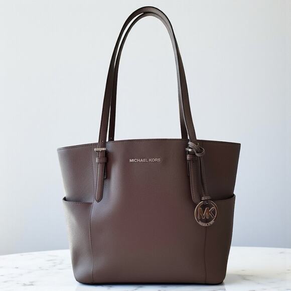 Michael Kors Women's Grey Jet Set Travel Meduim Handbag Zip Up Open Top Tote - Picture 1 of 9